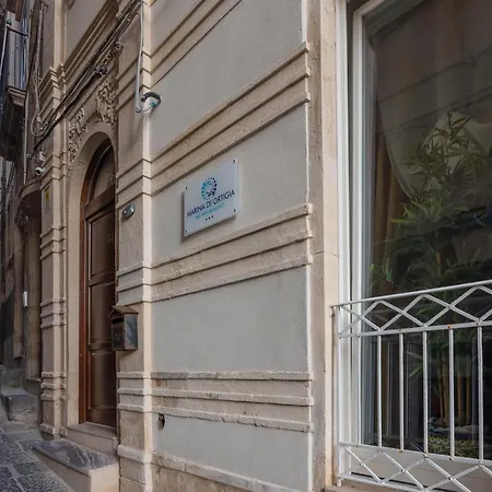 Marina Di Ortigia Bed & Breakfast