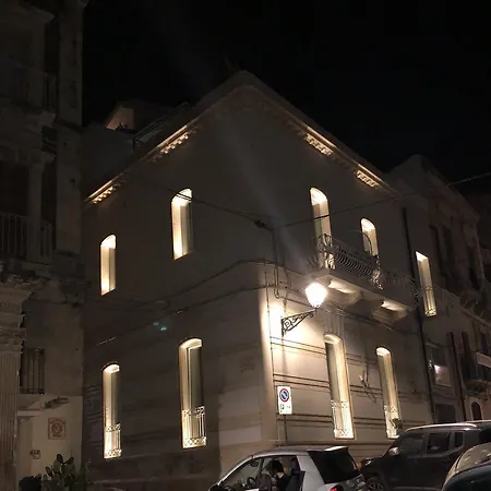 Marina Di Ortigia לינה וארוחת בוקר